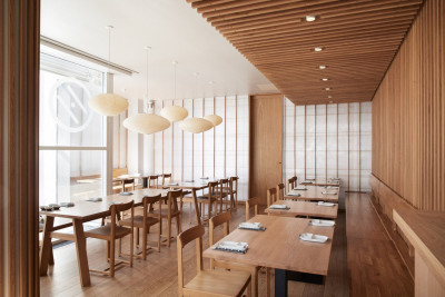 中小型餐馆如何装修能达到扩大室内空间的效果